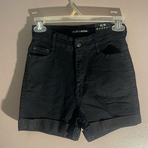 Fashion Nova Jeans Black